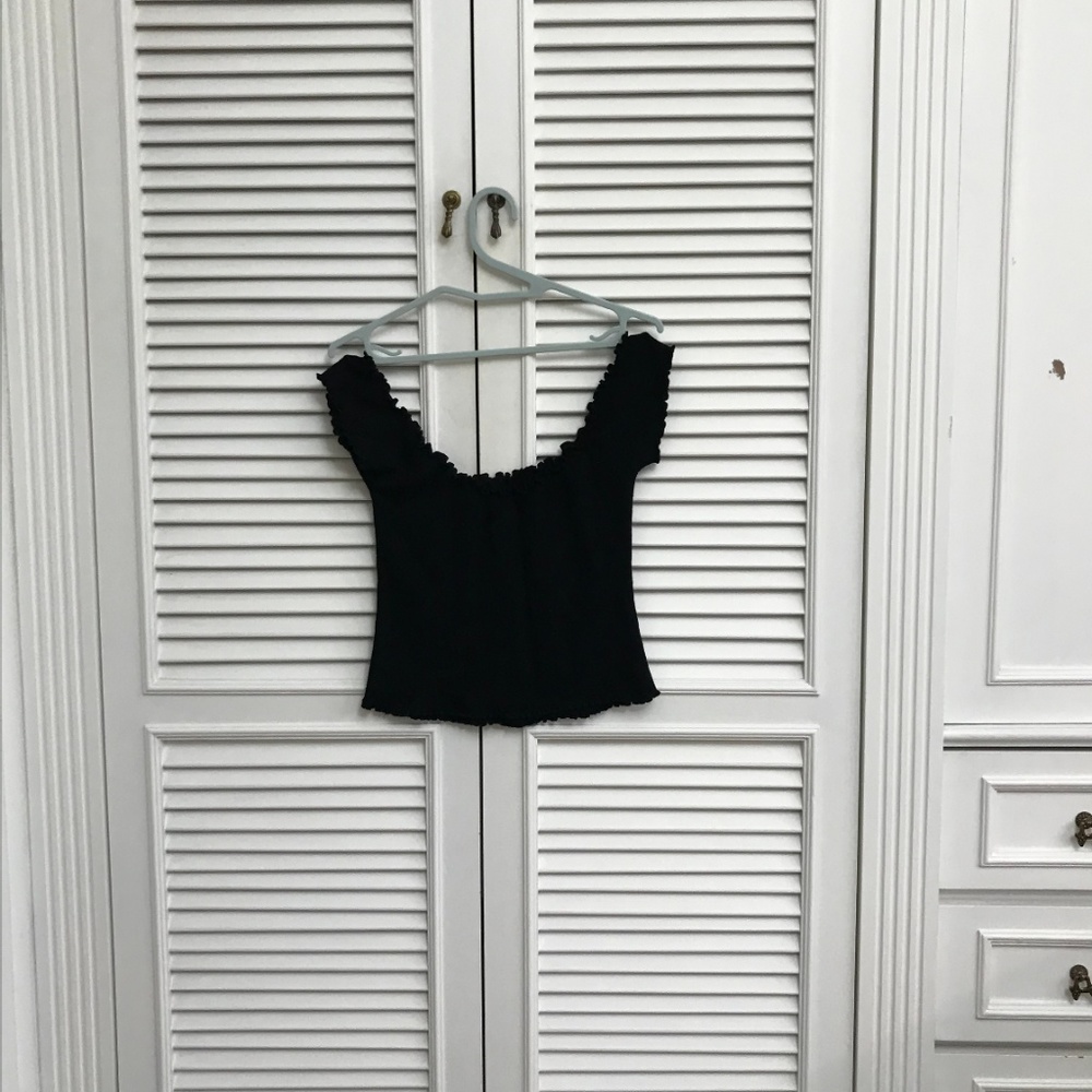 Brandy Melville Black Off-the-shoulder Top - Picture 4 of 5